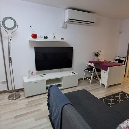 Apartaments B O D Collblanc L'Hospitalet de Llobregat Dış mekan fotoğraf