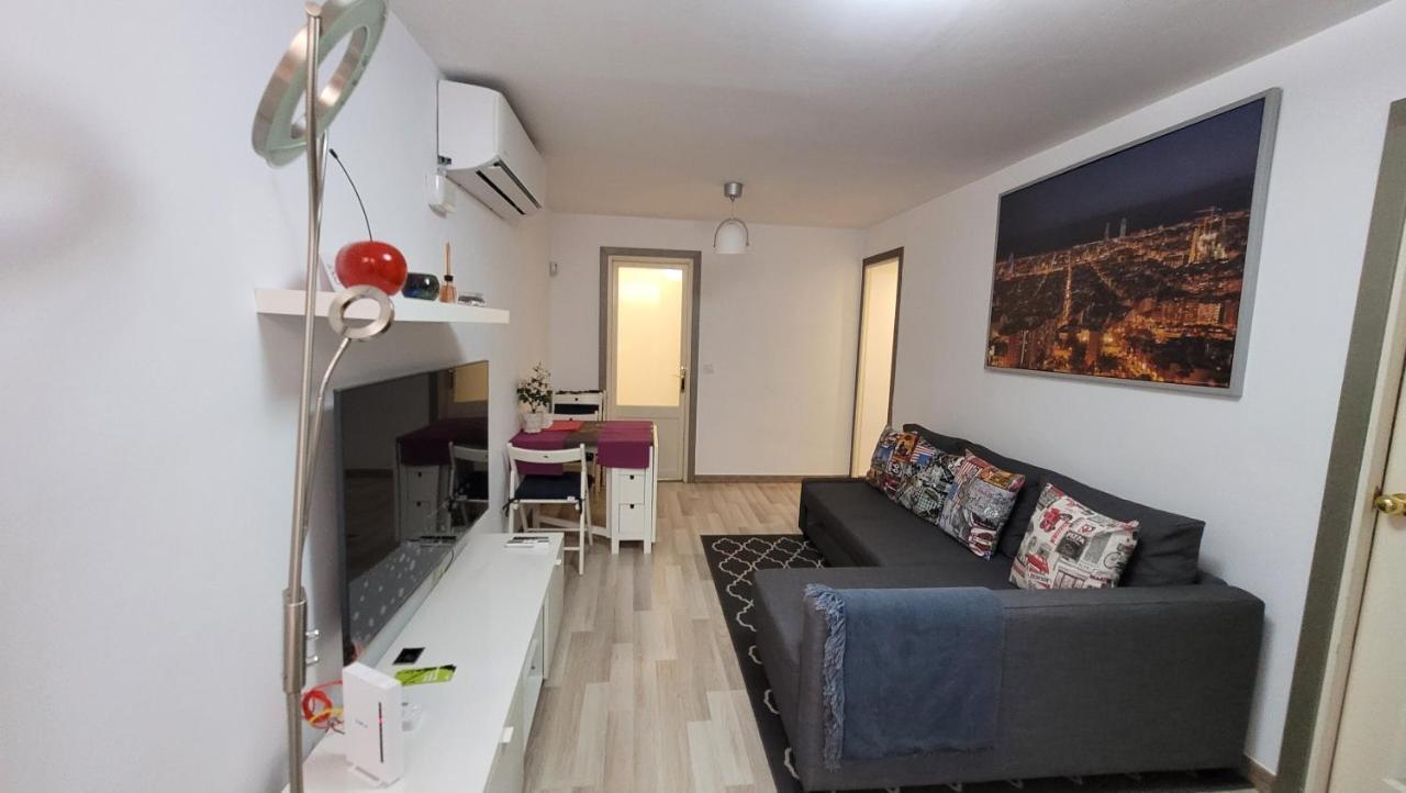 Apartaments B O D Collblanc L'Hospitalet de Llobregat Dış mekan fotoğraf