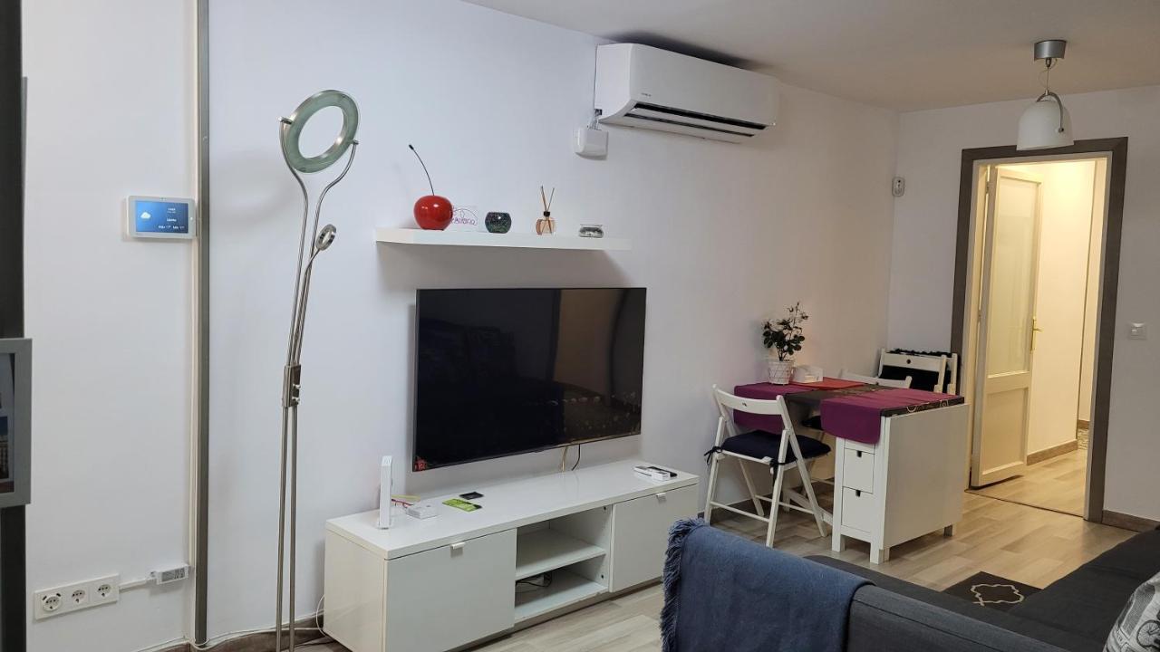 Apartaments B O D Collblanc L'Hospitalet de Llobregat Dış mekan fotoğraf