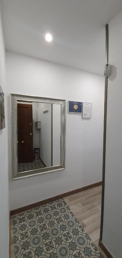 Apartaments B O D Collblanc L'Hospitalet de Llobregat Dış mekan fotoğraf