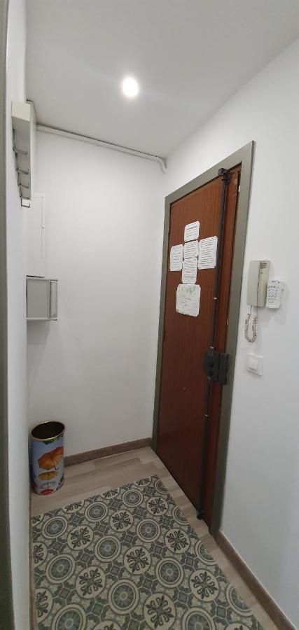 Apartaments B O D Collblanc L'Hospitalet de Llobregat Dış mekan fotoğraf