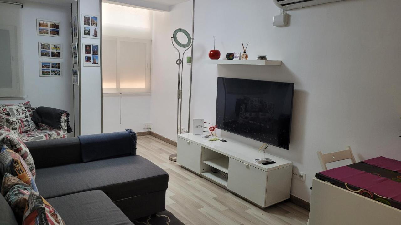 Apartaments B O D Collblanc L'Hospitalet de Llobregat Dış mekan fotoğraf