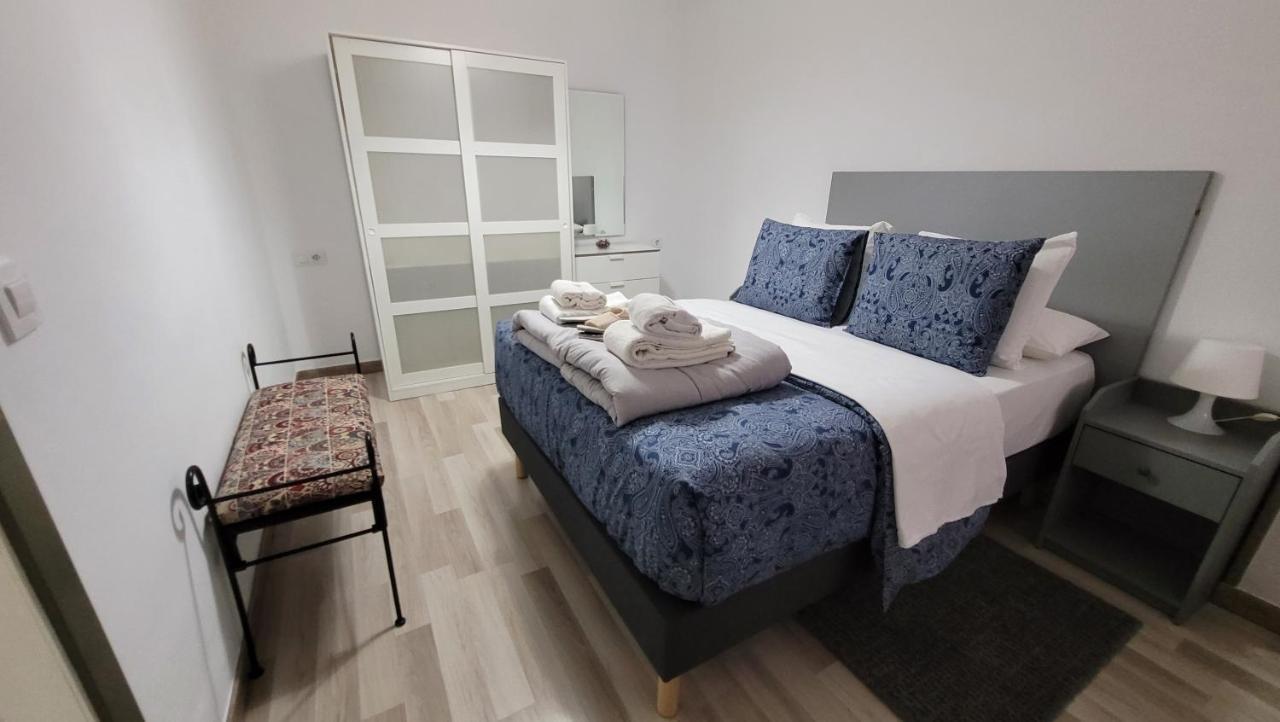 Apartaments B O D Collblanc L'Hospitalet de Llobregat Dış mekan fotoğraf